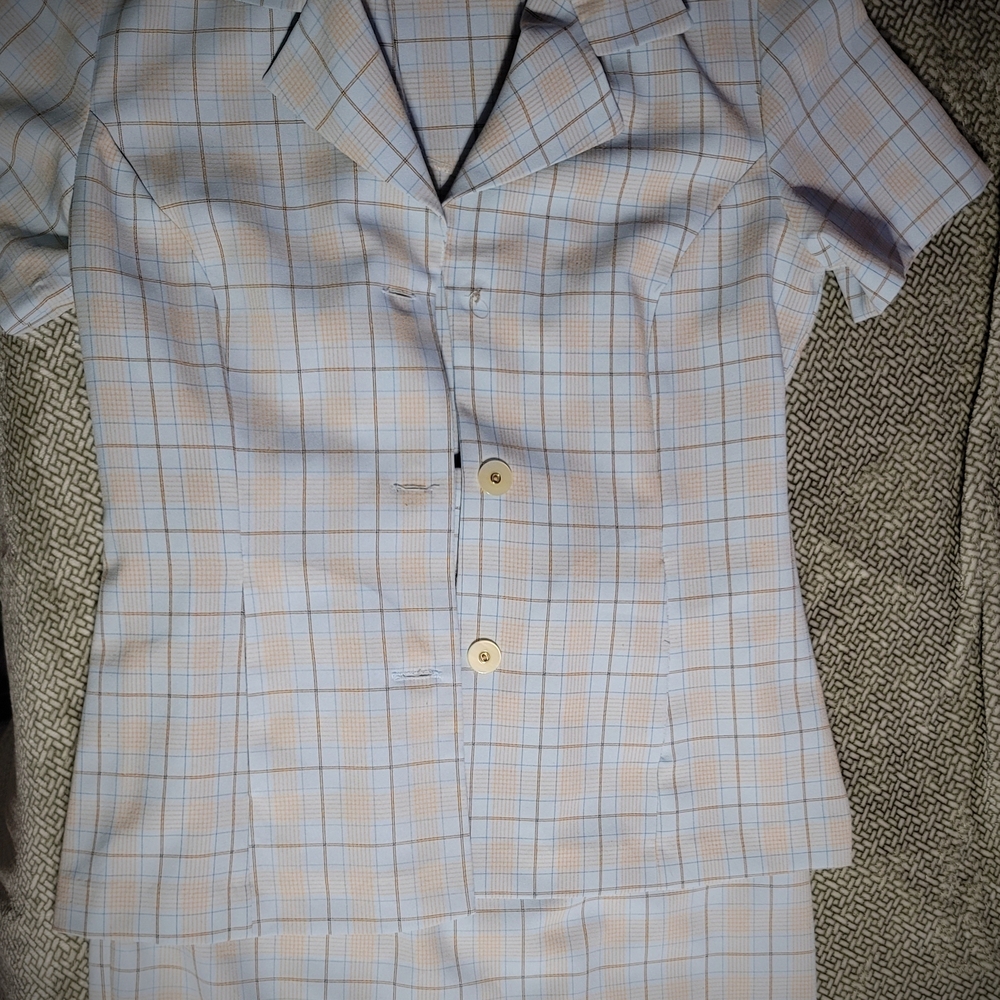 Vintage Sweet Suit Blue & Peach Plaid Two-Piece Set – Size 8 (Missing Button)